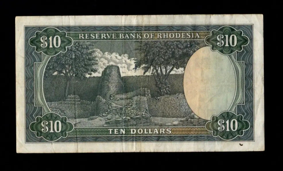 Reverse of 1973 Rhodesia 10 Dollar note featuring the stone walls of the Great Zimbabwe Ruins.