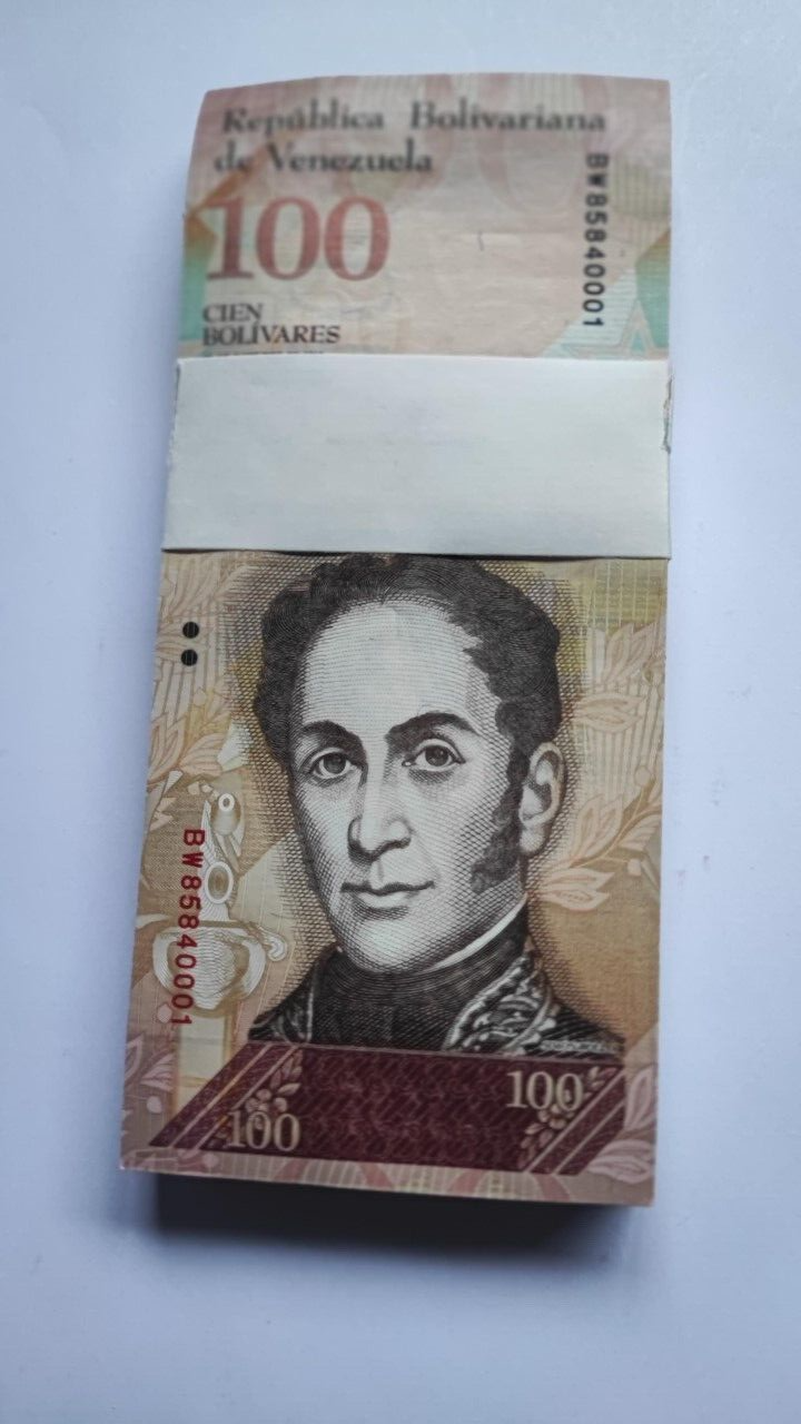 100x VENEZUELA 100 Bolivares 2007-2016 UNC - worldbanknote