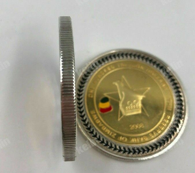 Gold Plated Zimbabwe One Hundred Trillion Dollars Buffalo Bullion Coin - worldbanknote