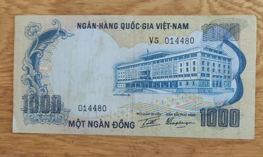 South Vietnam 1000 Dong ND (1972) P-34 Banknotes used