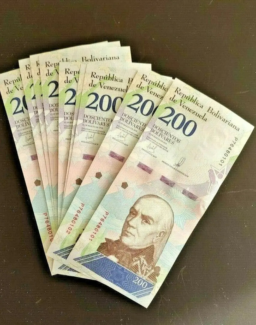 Stack of Venezuelan 200 bolívar banknotes, collectible world currency