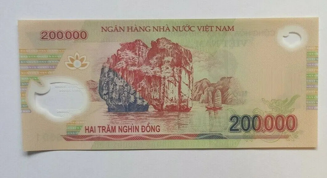 200,000 Vietnamese Dong polymer banknote in brand new condition
