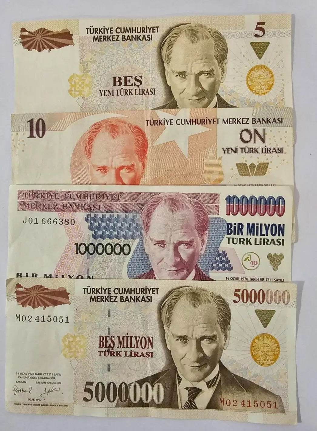 Set of 4 turkey banknotes: 5, 10 , 1 millon and 5 million lira (1997 to 2005) VF