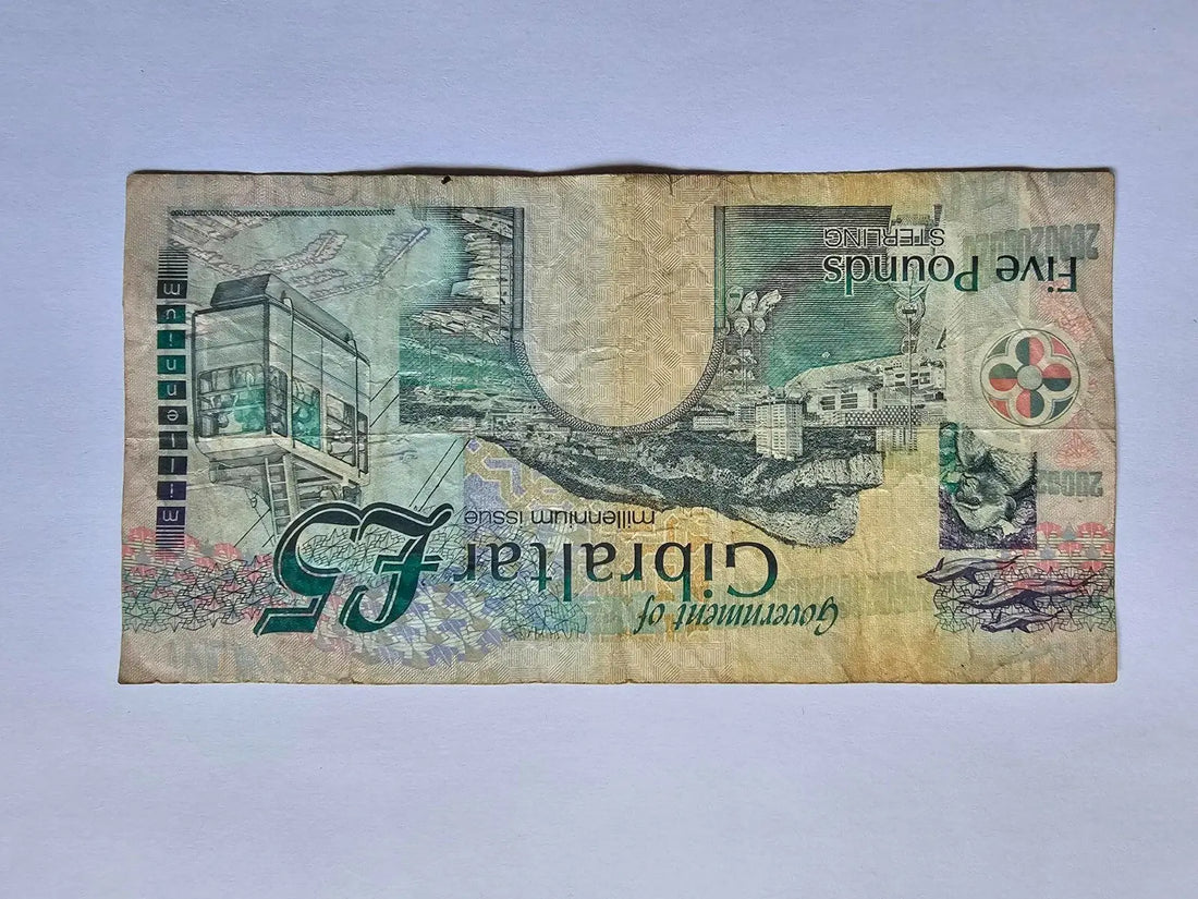 GIBRALTAR, 5 pounds, 2000, QEII, P-29 Millennium Commemorative Used