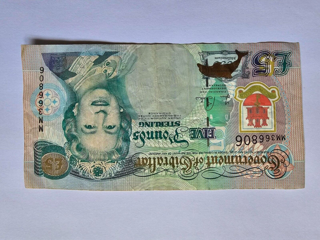 GIBRALTAR, 5 pounds, 2000, QEII, P-29 Millennium Commemorative Used - worldbanknote