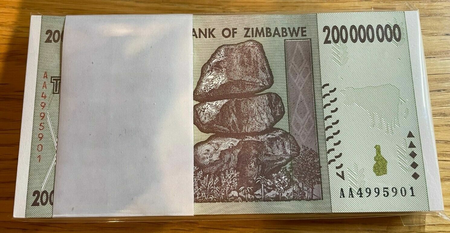 100 x 200 Million Zimbabwe Dollars Banknotes Bundle AA 2008 Consecutive UNC - worldbanknote