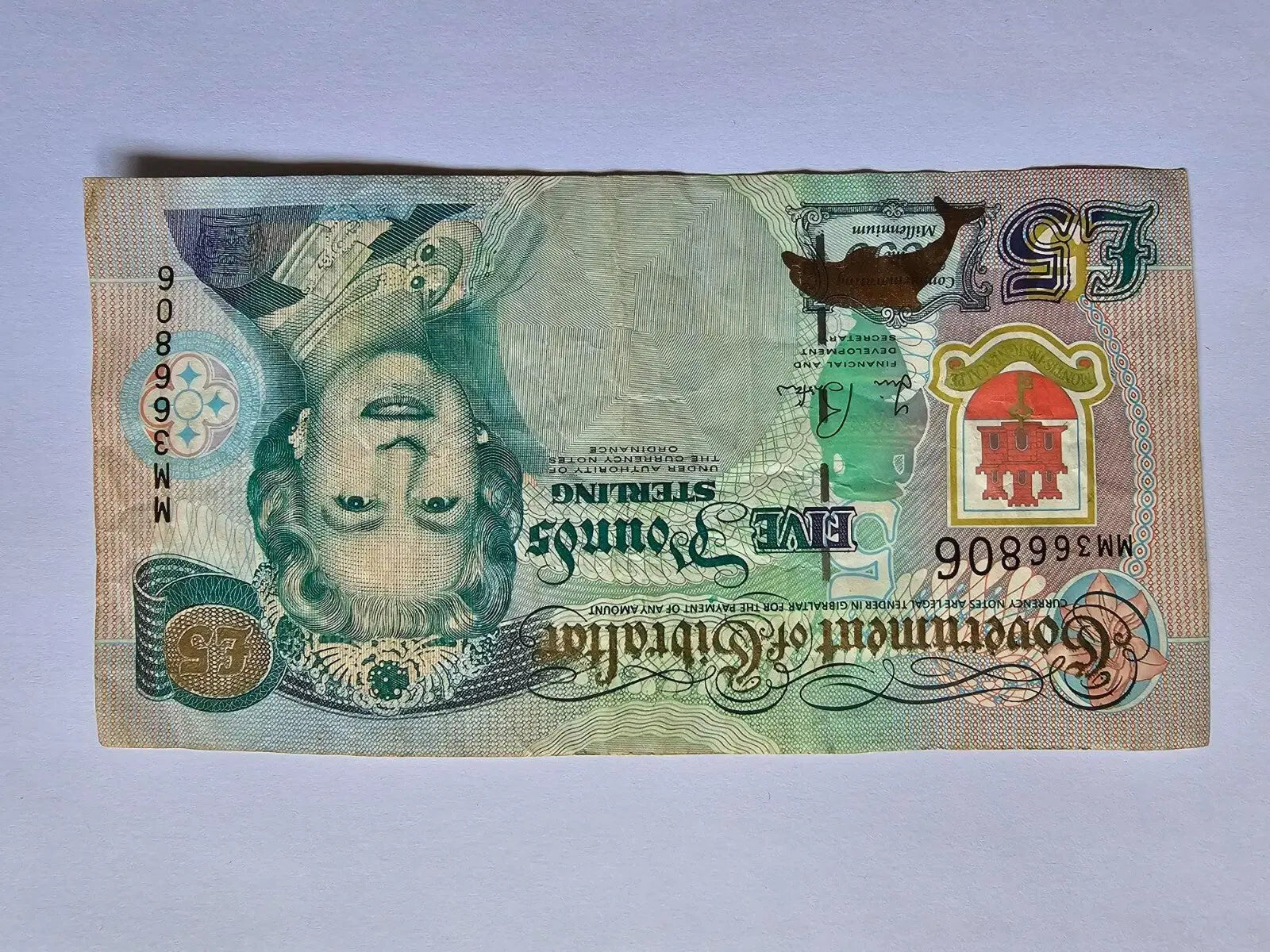 GIBRALTAR, 5 pounds, 2000, QEII, P-29 Millennium Commemorative Used