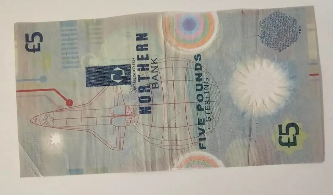 Northern Bank £5 five pound banknote plastic polymer space shuttle Used/ref d22
