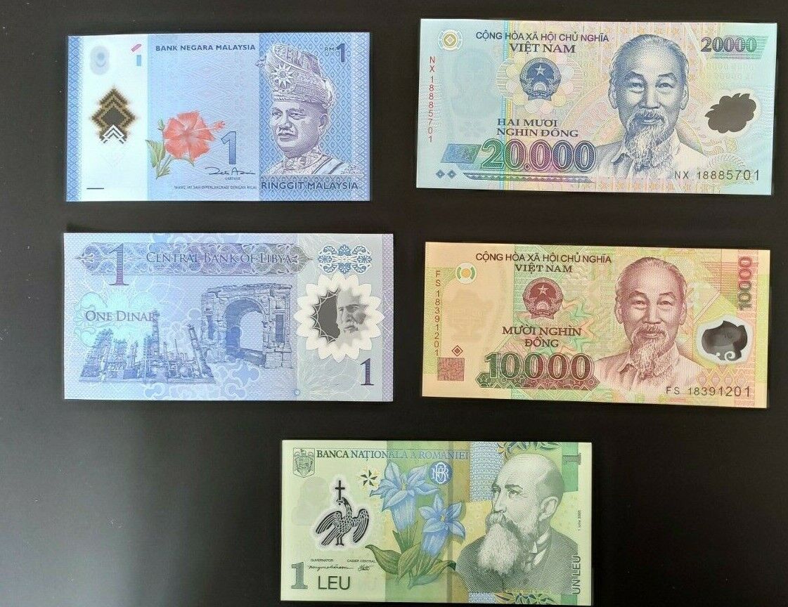 A Set of 5 Crisp UNC Polymer Banknotes from diffrent countries - worldbanknote