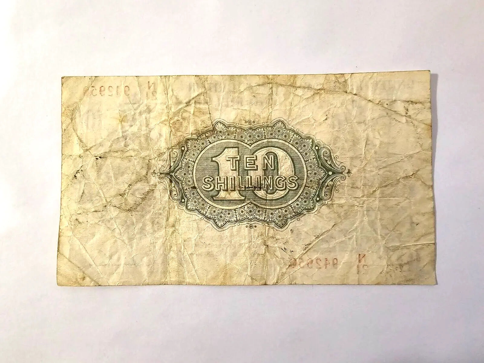 UNITED KINGDOM OF GREAT BRITAIN AND IRELAND  10 Shilings Fine/ref d2
