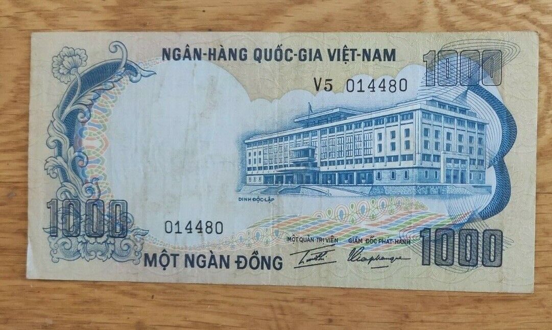 South Vietnam 1000 Dong ND (1972) P-34 Banknotes used - worldbanknote