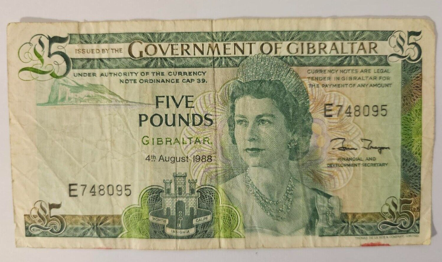 1xGIBRALTAR 5 POUNDS 1988 Used(damaged)/ref d2 - worldbanknote