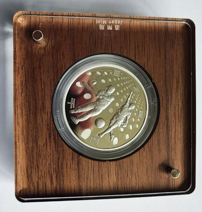 Japan 2020 Tokyo Olympic Baseball 1000 Yen Silver Proof coin - worldbanknote