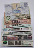 Egypt set 8 pcs25+50 piastres+1+5+10+20+50+100 pounds UNC random year