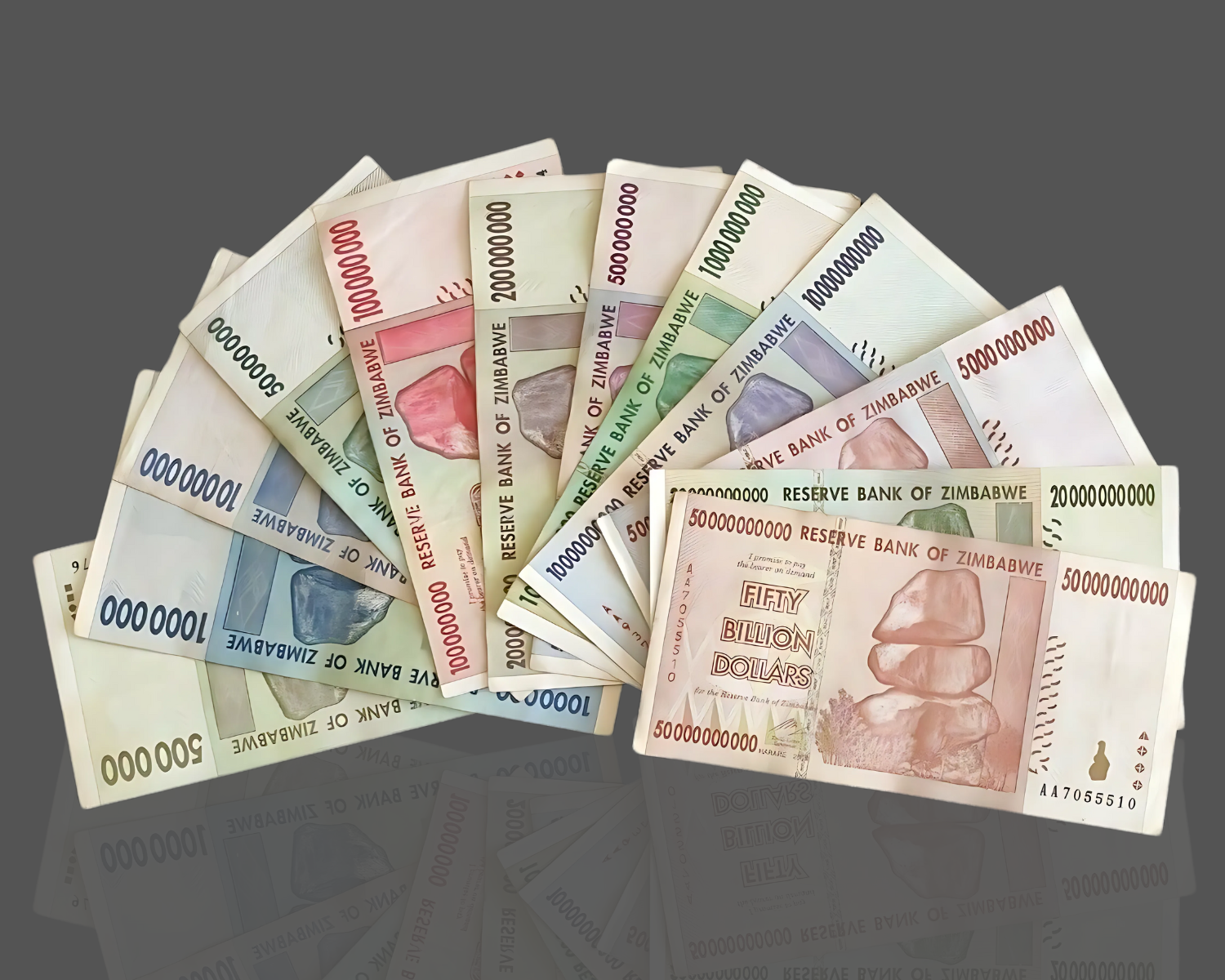 Zimbabwe_50_billion_dollars_banknotes