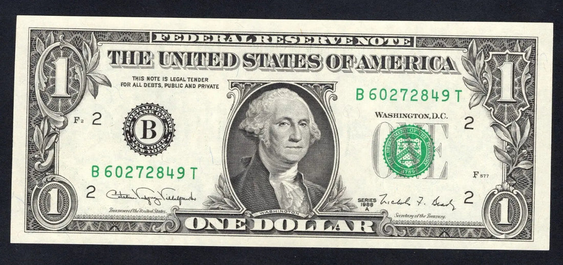 Front and back of a crisp, uncirculated Series 1988A United States 1 Dollar bill featuring George Washington.