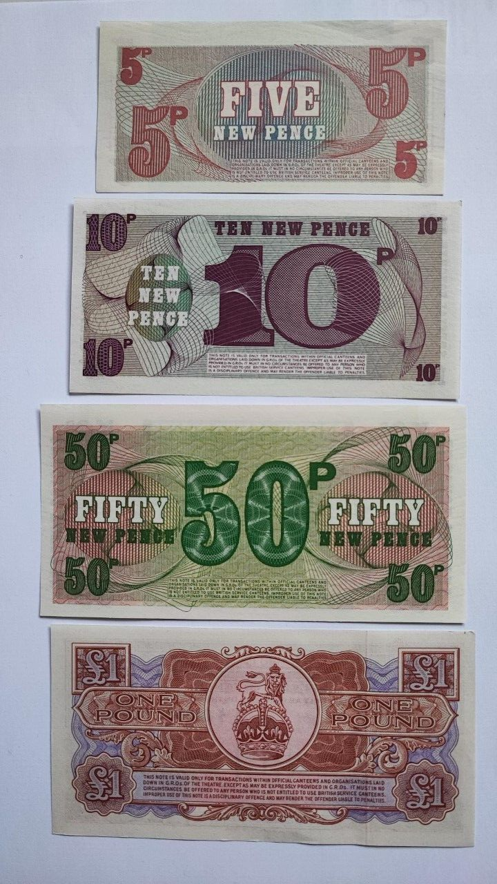 SET OF FOUR NOTES BRITISH MILITARY ARMED FORCES SPECIAL VOUCHERS  UNCIRCULATED.